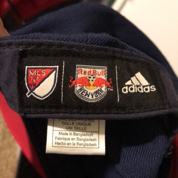 Redbull Hat - Picture 3 of 3